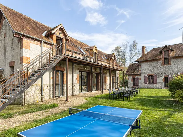 Espace Étang des Oiseaux : gîte de groupe indépendant et parc avec étang