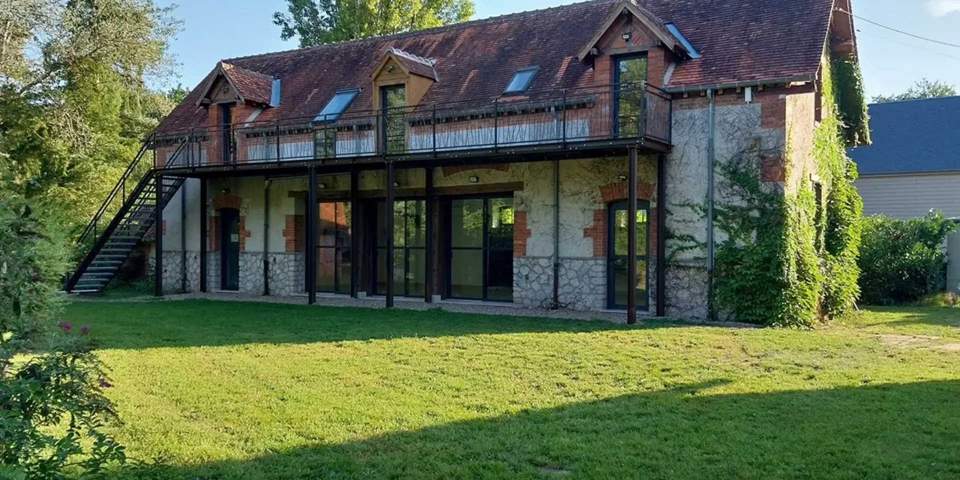 Gîte de groupe Étang des Oiseaux à Crouy-sur-Cosson près de Chambord